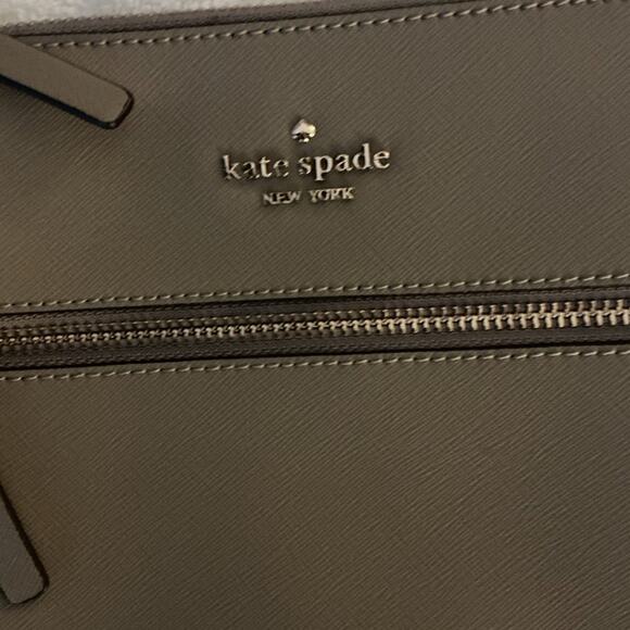 Kate Spade Gray Messenger Bag.  New! - Picture 5 of 12